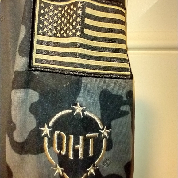 Colosseum Notre Dame Fighting Irish OHT Military Appreciation Pullover Men's Med - Picture 9 of 9